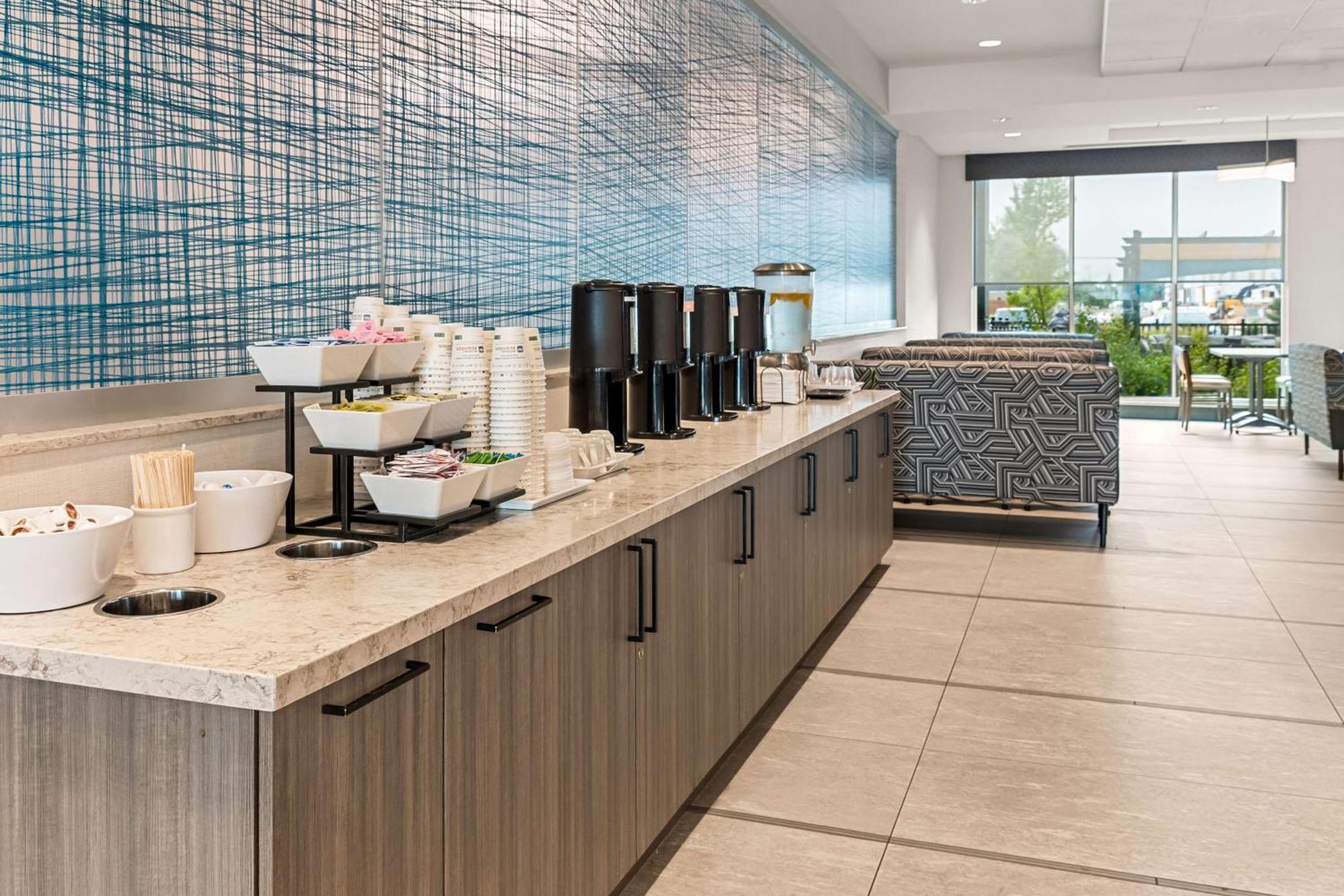 Best Western Premier Winnipeg East Eksteriør billede
